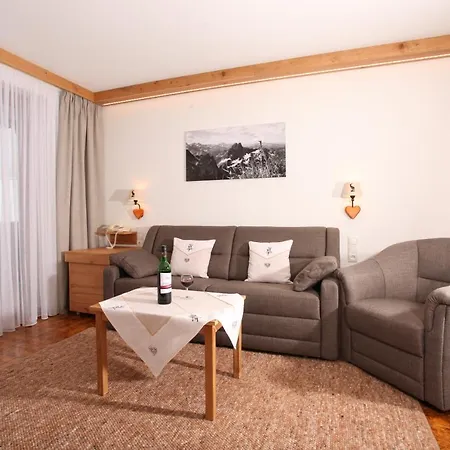 Gaestehaus Etschmann *