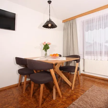 Gaestehaus Etschmann *