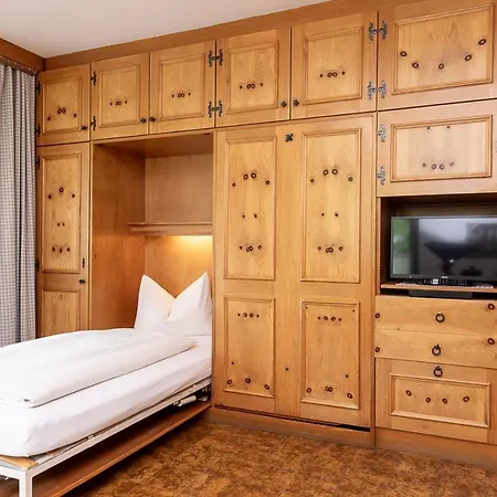 Апартаменты Gaestehaus Etschmann *